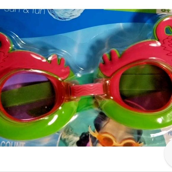 Sun & Fun Flamingo Youth Swim Goggles - Picture 2 of 5